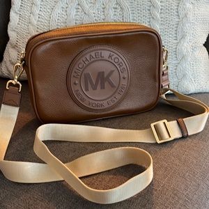 Michael Kors Crossbody Bag